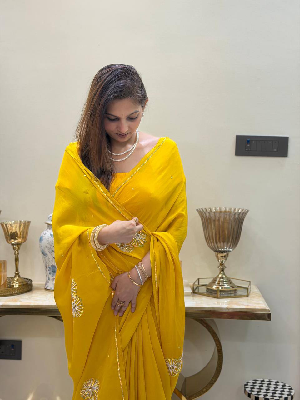Sunehri Noor saree